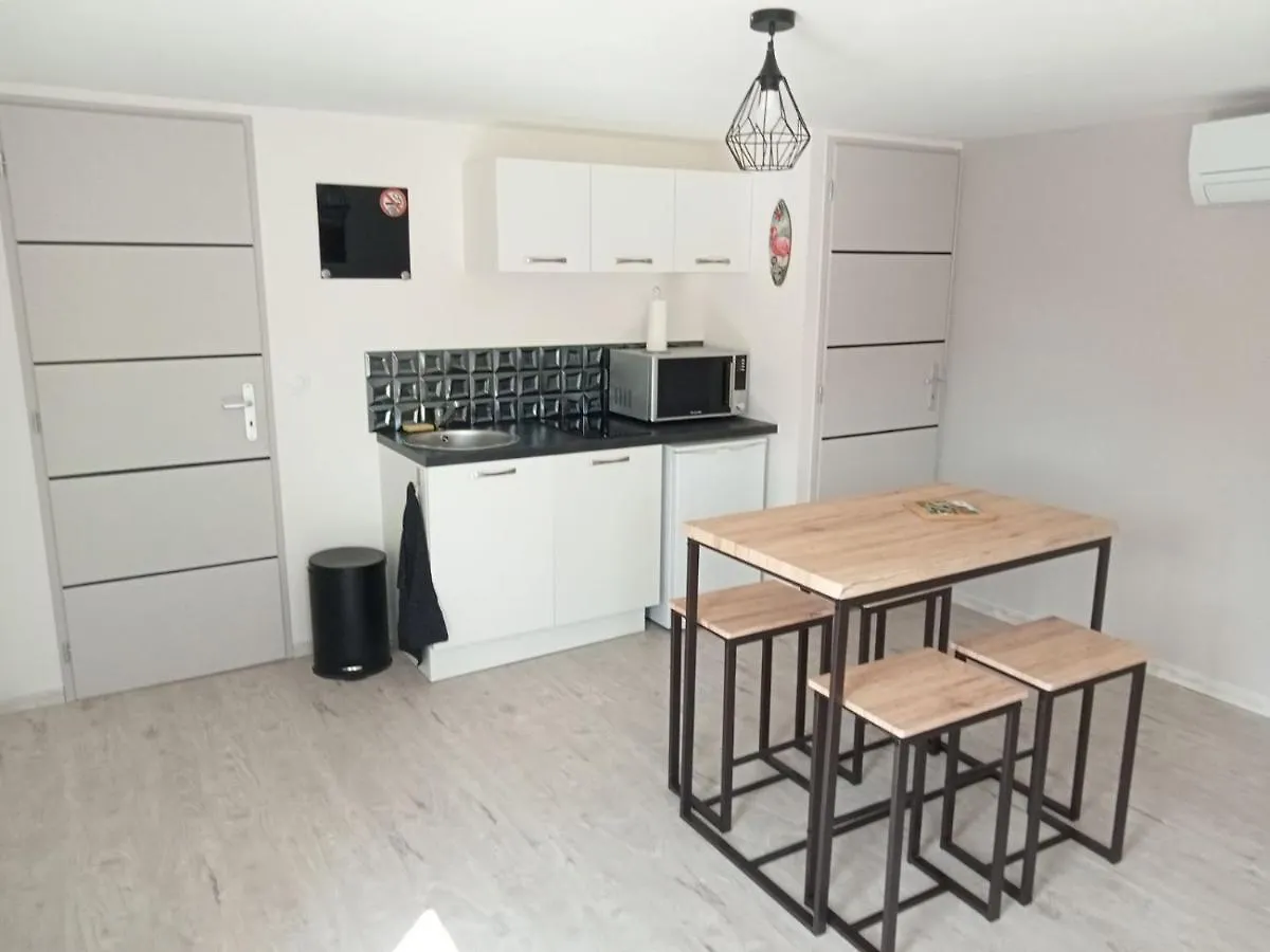 Appartement Les Lauriers Roses à Fontvieille 0*,